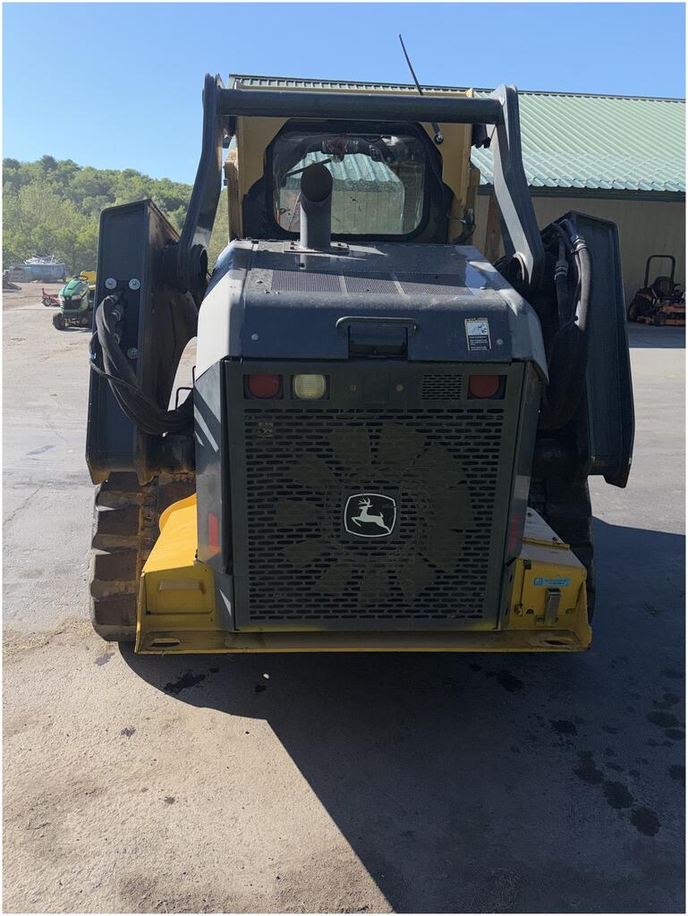 2017 John Deere 333G - Image 5