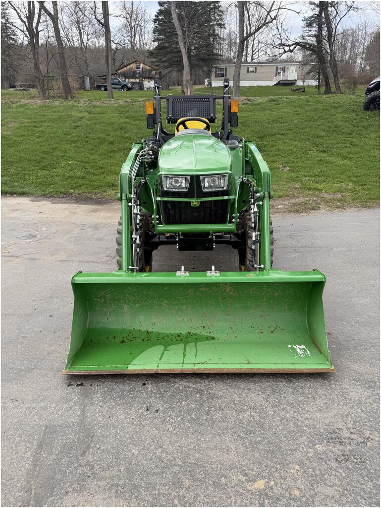 2023 John Deere 3025E - Image 3