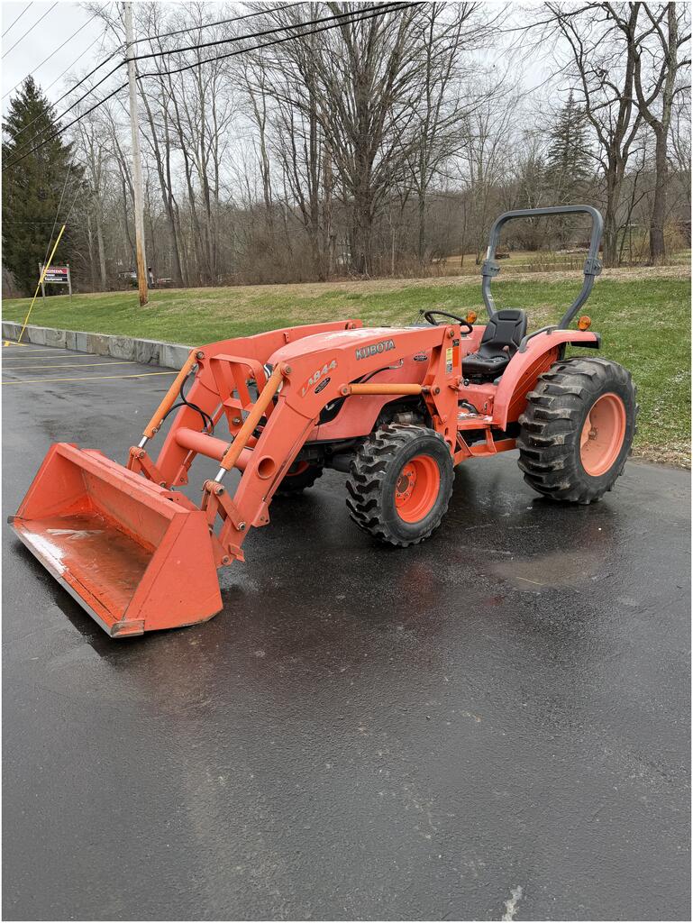 2014 Kubota MX5100D